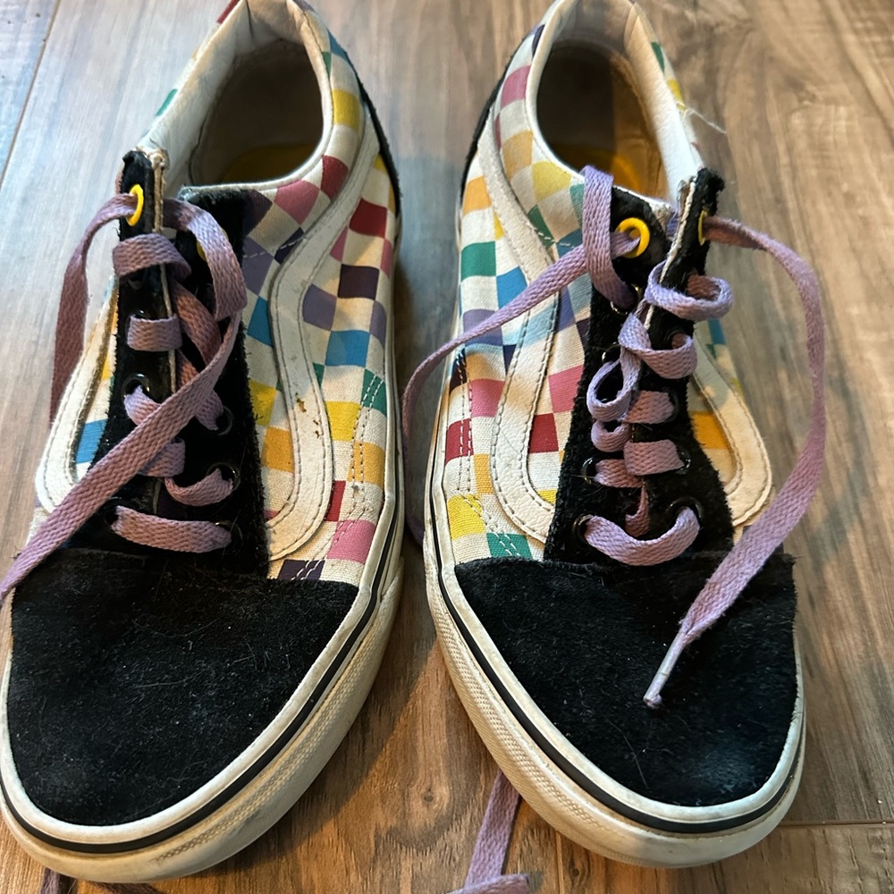 Vans Old Skool Rainbow Checkered Shoes Women’s 6.5